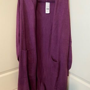 Beautiful FTF plum duster sweater size 1x